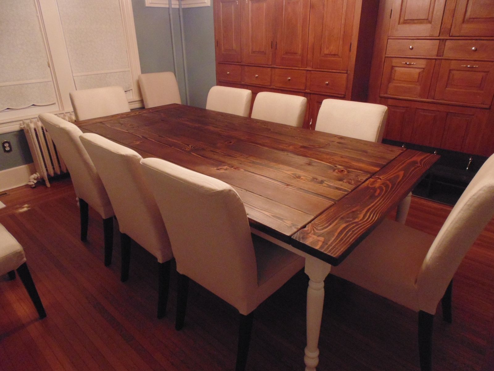 Hand Crafted Reclaimed Wood Farmhouse Table With Beautiful 