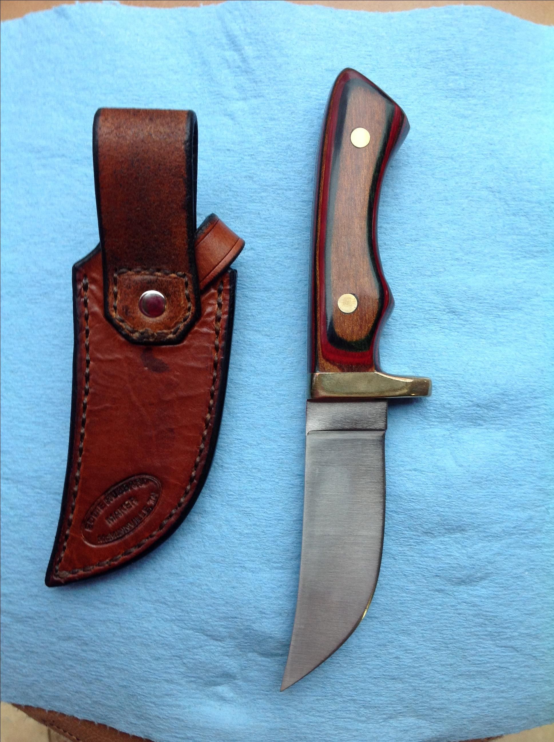 Hand Made Custom Handcrafted Knife Sheaths By Hubbard Leather