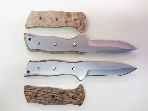 Custom Made Custom Knife - Spear Point Hunter's - Stainless Steel Blade - Handmade Bocote Wood Handle