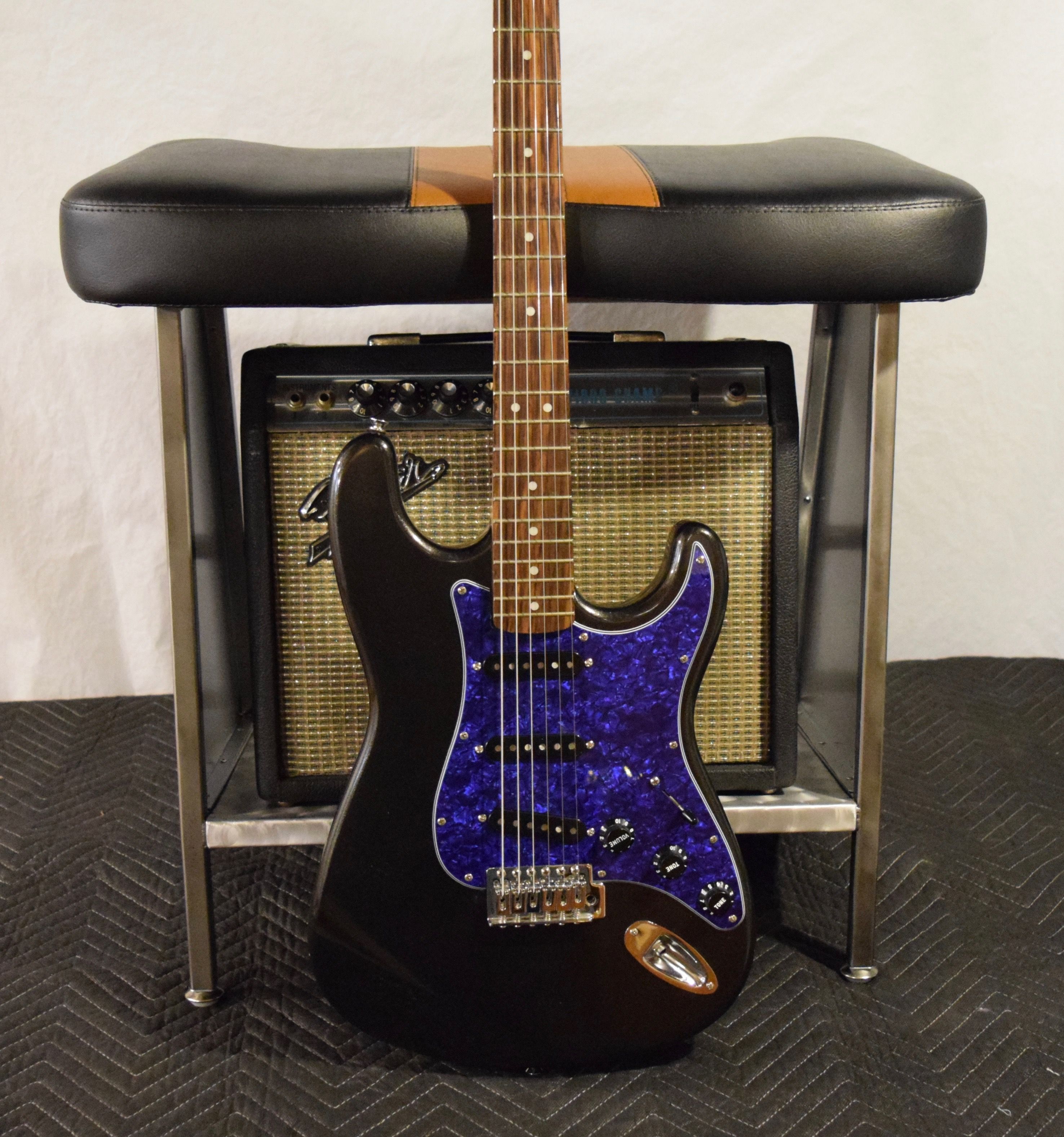 Hand Crafted Practice Amp Stand by Boarwood LLC