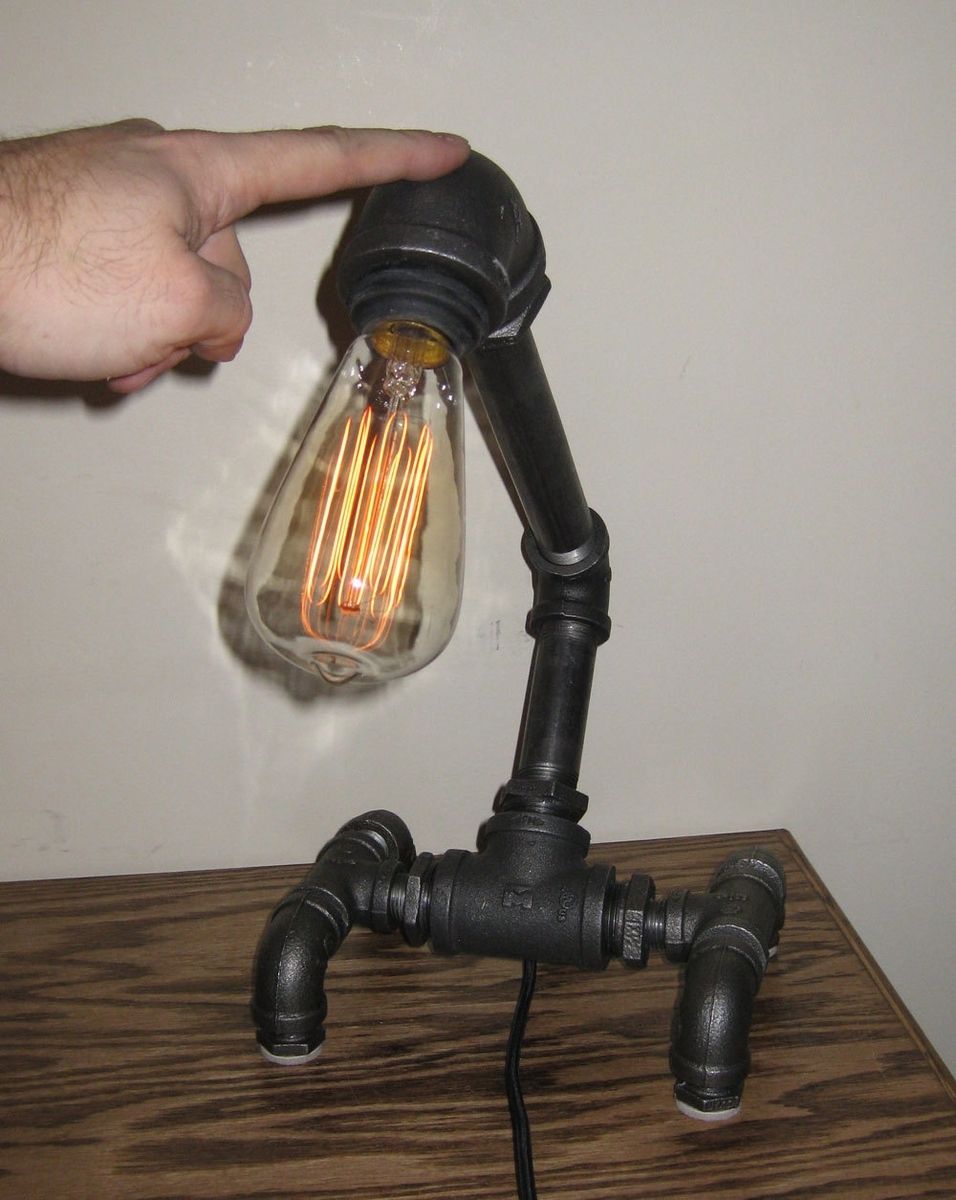 black pipe lamp diy