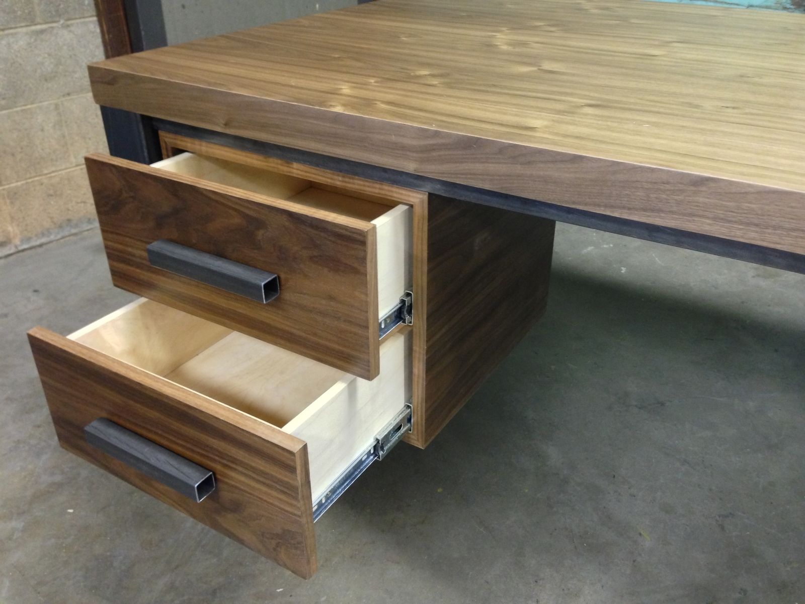 Custom Office Desk by Knack Fab