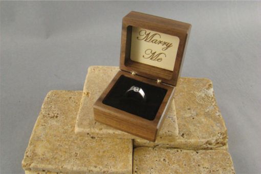 thin engagement ring box