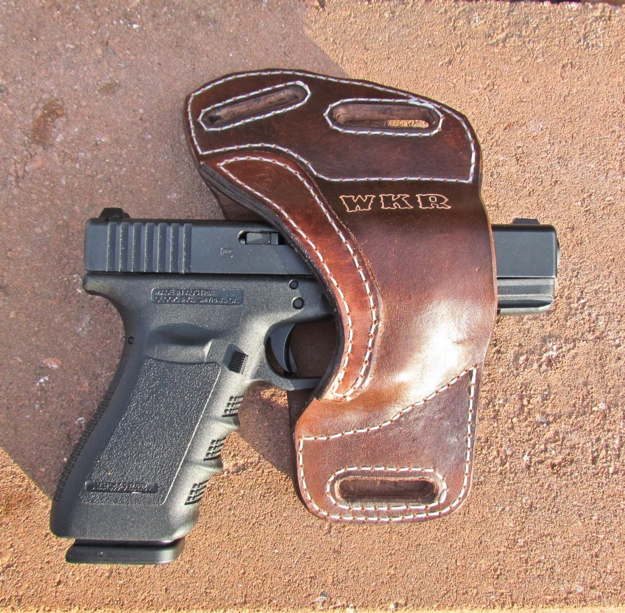 custom leather gun holsters