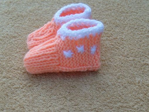 Custom Made Storewide Sale - Peach And White Baby Knitted Slippers