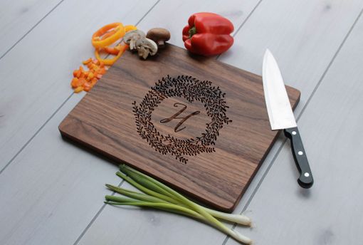 Custom Made Personalized Cutting Board, Engraved Cutting Board, Custom Wedding Gift – Cb-Wal-H Reef